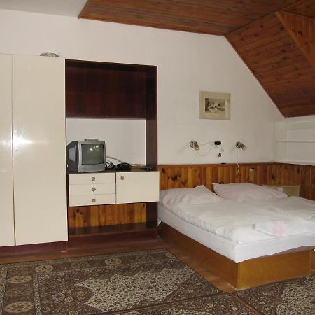 Ubytovanie 184, Bed And Braekfast 184 Стара-Лесна Экстерьер фото