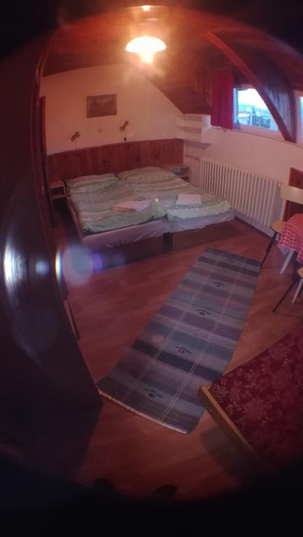 Ubytovanie 184, Bed And Braekfast 184 Стара-Лесна Экстерьер фото