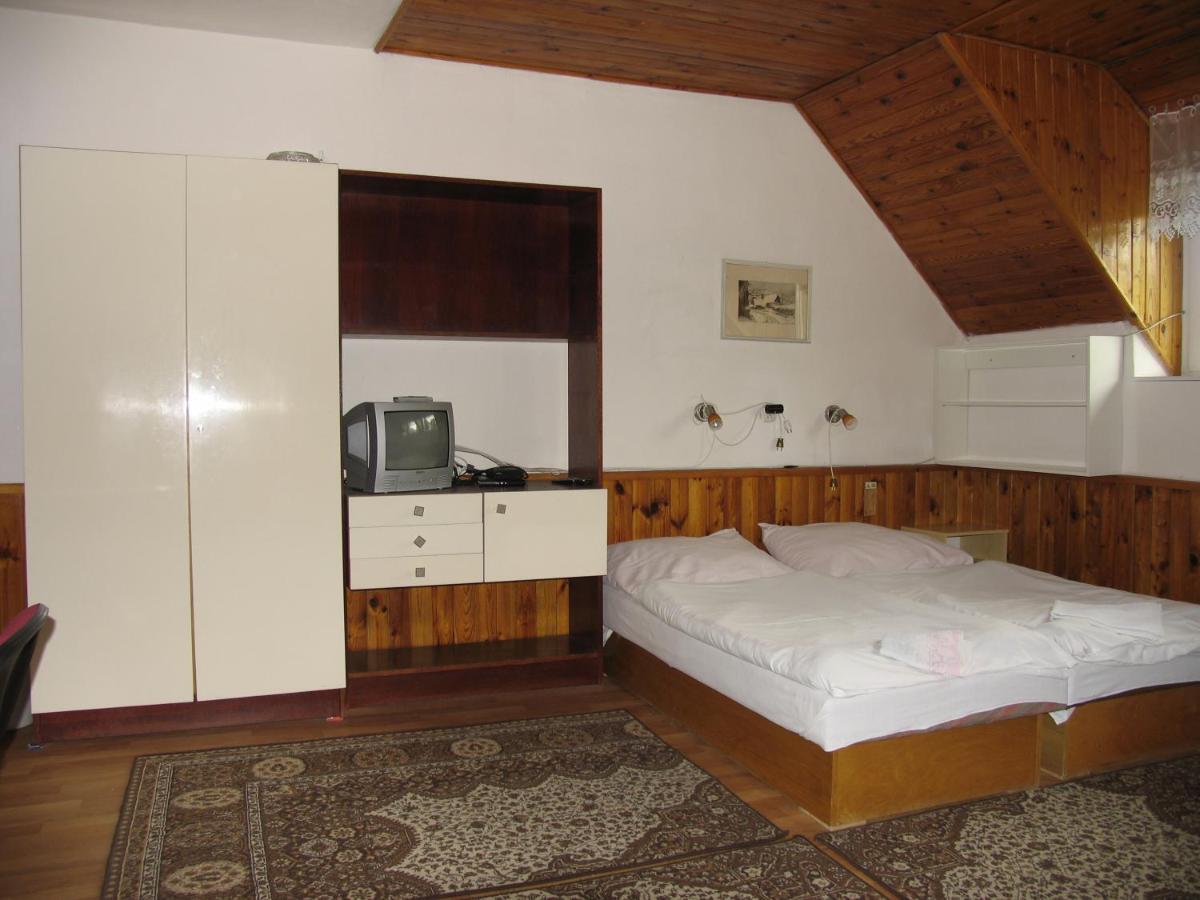 Ubytovanie 184, Bed And Braekfast 184 Стара-Лесна Экстерьер фото